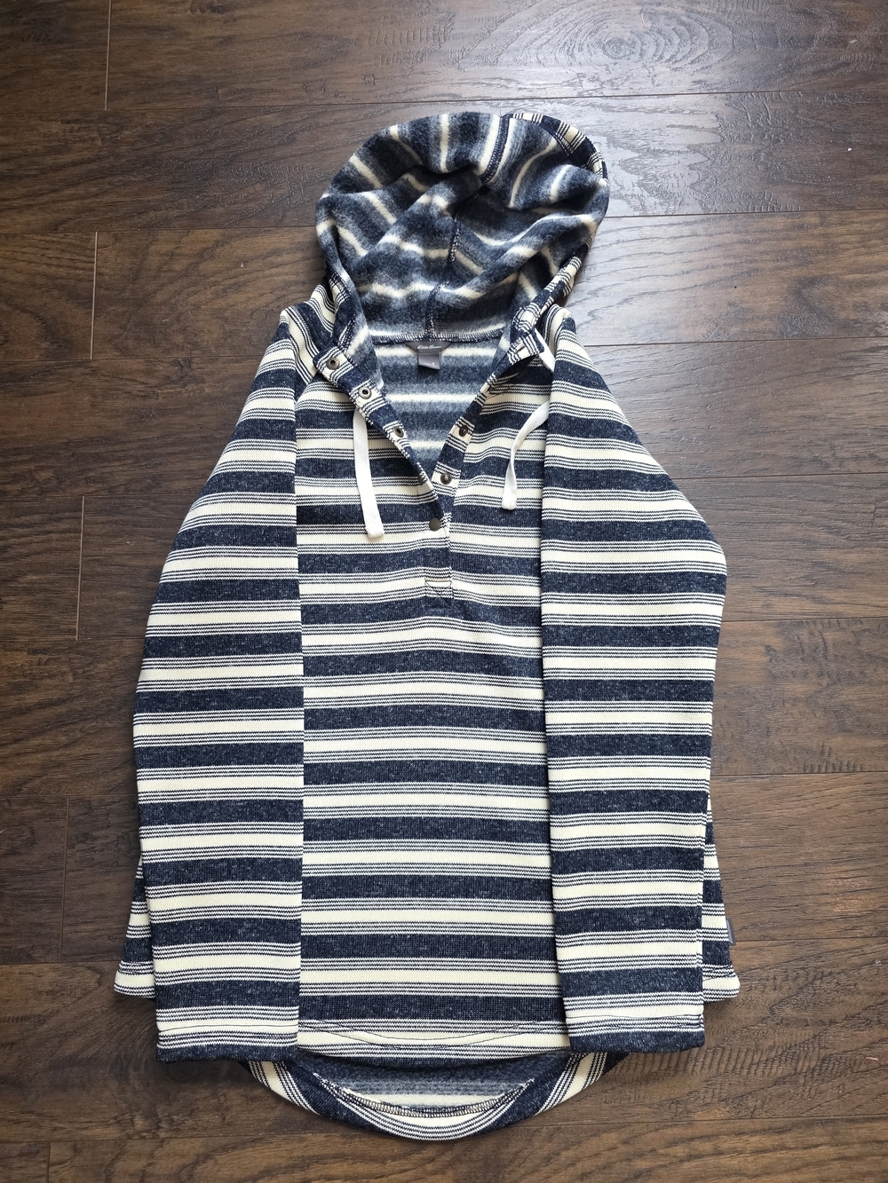 Eddie Bauer Navy and Cream Striped Hooded Pullover